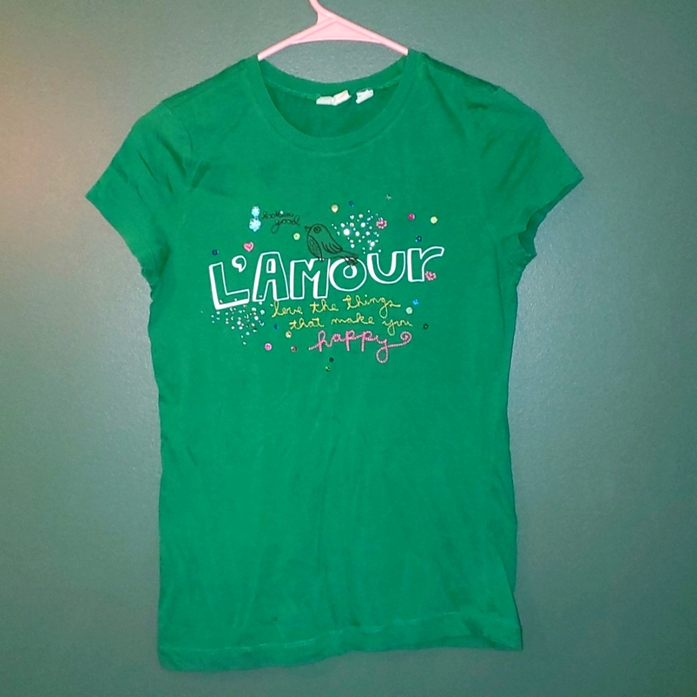 Graphic tee